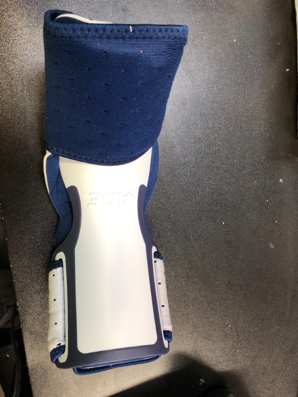 Photo 1 of ACE Brand Plantar Fasciitis Sleep Support, Foot Brace Stays in Place All Night, Plantar Fasciitis Brace With Secure Fit and Long-Lasting Comfort, Sleep Support for Left and Right Foot, 8” to 15”