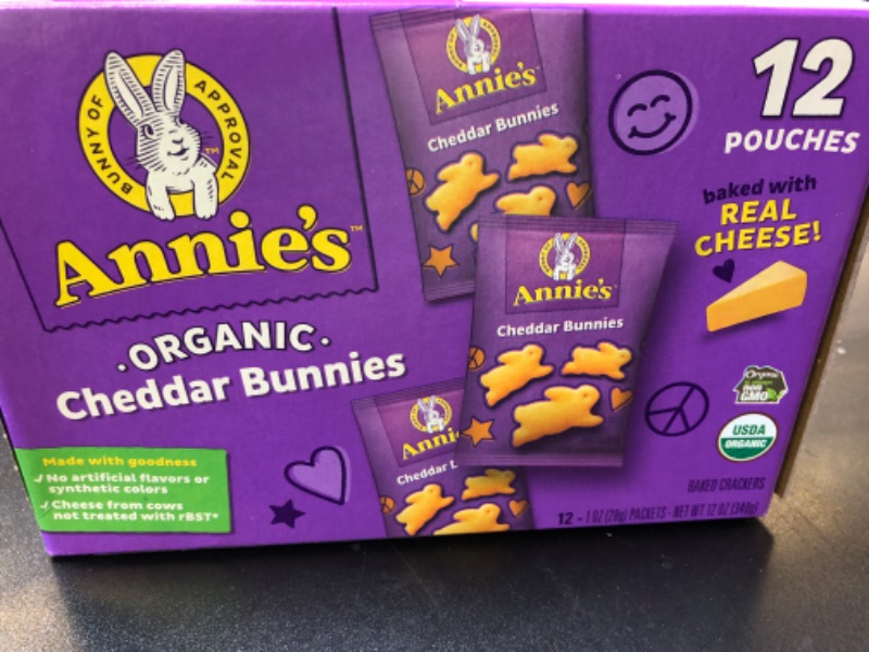 Photo 2 of ANNIE'S HOMEGROWN, Organic Bunny Cracker Snack Pack, Cheddar, Pack of 4, Size 12/1 OZ - No Artificial Ingredients 95%+ Organic4