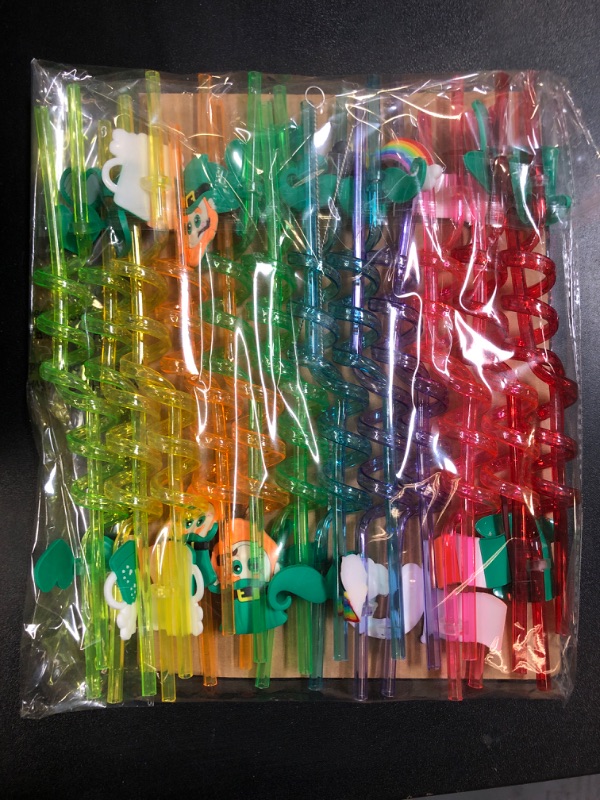 Photo 2 of 24 St. Patrick’s Day Party Accessories St Patricks Day Favors Shamrock Drinking Straws for Lucky Irish Party Saint Patrick Party Supplies Decorations with 2 PCS Straws Cleaning Brush