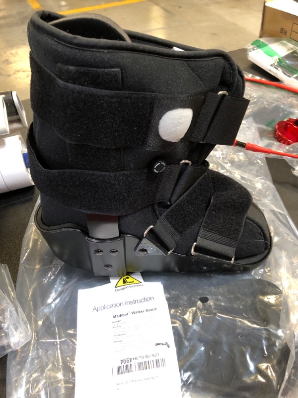 Photo 2 of Medibot Air Cam Walking Boot for Broken Fracture Ankle Sprain Relief Size M