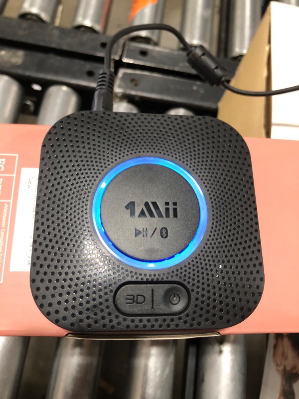 Photo 1 of 1Mii Bluetooth Receiver