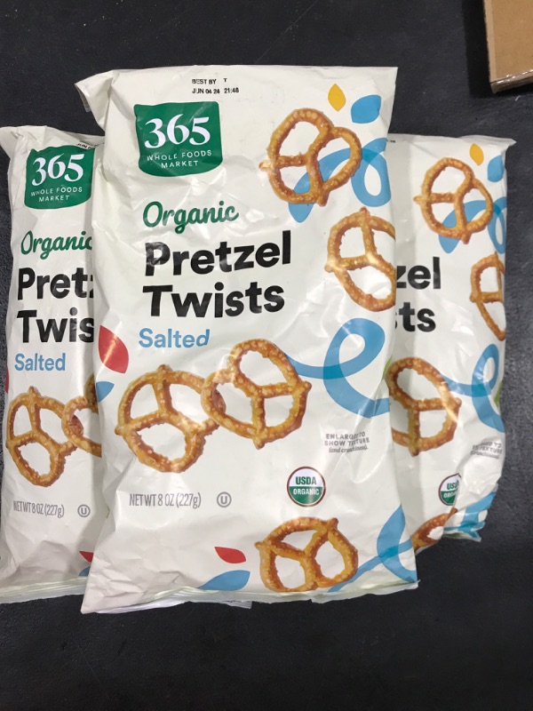 Photo 1 of [ 3 Pack] 365 Everyday Value Organic Pretzle Twists