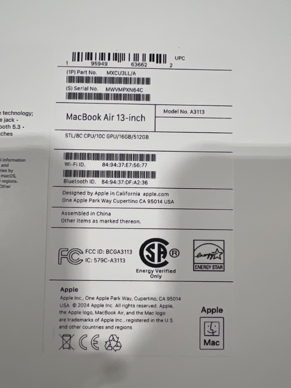 Photo 1 of Apple 13" MacBook Air (M3, Starlight)