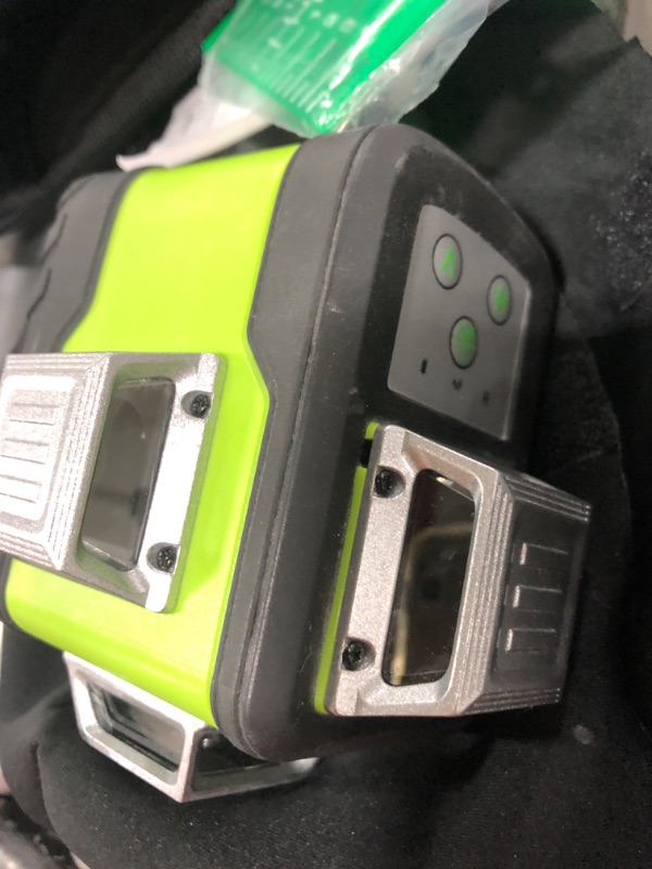 Photo 1 of Huepar 3D Cross Line Self-Leveling Laser Level 3 x 360 Green Beam Three-Plane Leveling and Alignment Laser Tool-Switchable Vertical & Horizontal Lines, Li-ion Battery&Portable Tool Bag included