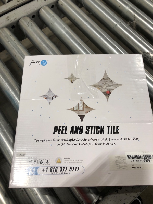 Photo 2 of Art3d 10-Piece Peel and Stick Backsplash Tile, 12" X 12" Self-Adhesive Tile Sticker (10 Tiles)