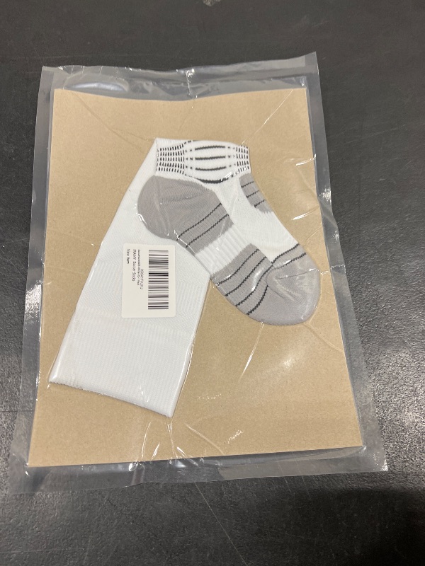 Photo 1 of Compressive Soccer Socks Kids Ankle Compression Support Coolmax Wicking Anti-Slip White Football Baseball Softball Socks Boys Girls 1 Pack