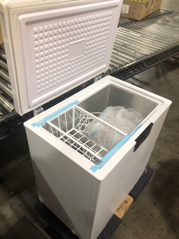 Photo 1 of VEVOR Chest Freezer, 5 Cu.ft Compact Deep Freezer, Free Standing Top Open Door Compact Freezers with 2 Removable Baskets & Adjustable Thermostat, Energy Saving & Low Noise, White