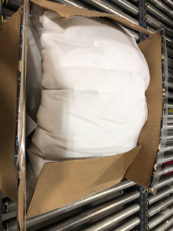 Photo 1 of Amazon Basics White Down Alternative Comforter and Duvet Insert with Corner Tabs (King)