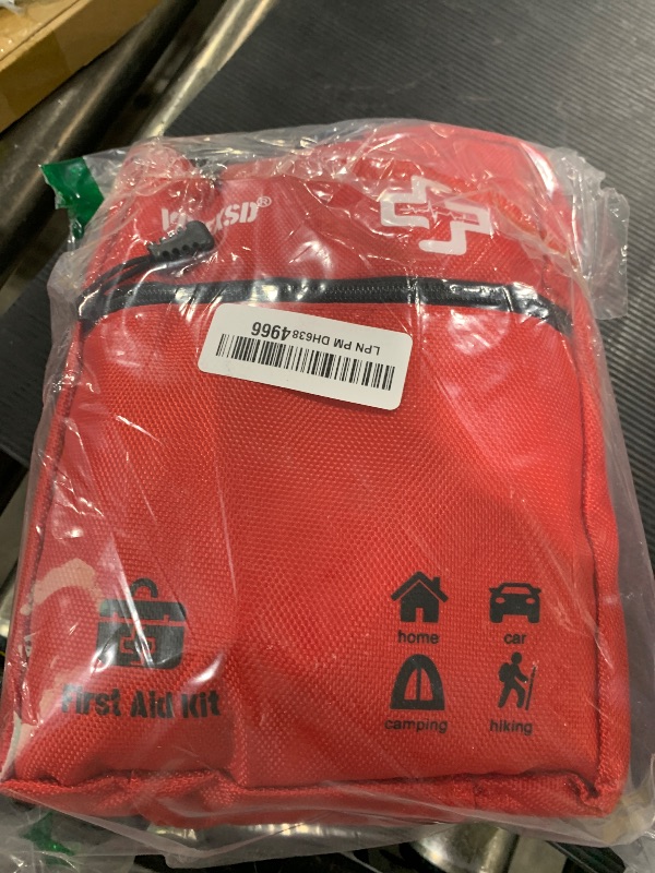 Photo 1 of 400 Piece Large First Aid Kit Premium Emergency Kits for Home