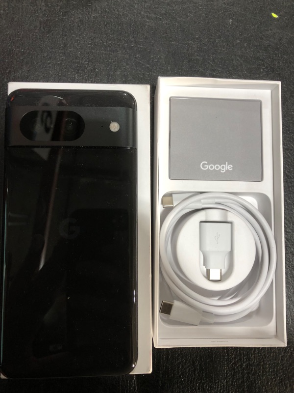 Photo 1 of Google Pixel 8 - Unlocked Android Smartphone with Advanced Pixel Camera, 24-Hour Battery, and Powerful Security - Obsidian - 128 GB