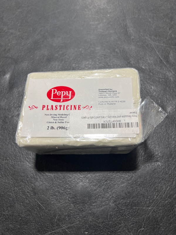 Photo 1 of Pepy Reusable and Non-Drying Oil-Based Plasticine Modeling Clay, Cream, 2 Pounds, Sulfur-Free & Non-Toxic, Great for Kids, Beginners, and Artists, Perfect for Arts and Crafts Projects