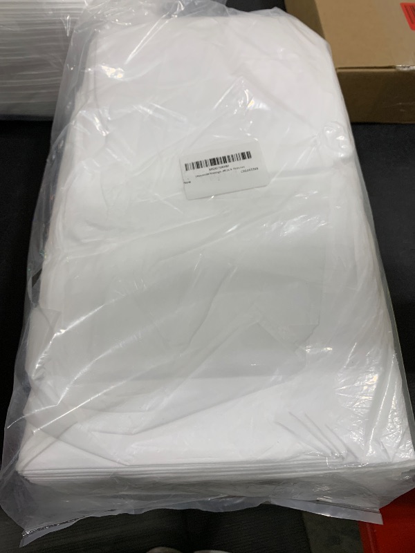 Photo 2 of 100 PCS Disposable Bed Sheets 31'' X 71'' Breathable Massage Table Sheets Non Woven Fabric Spa Bed Cover Soft Durable Bed Sheets for Beauty Salon Spa Massage Parlor Tattoo Parlor (White-100 PCS)