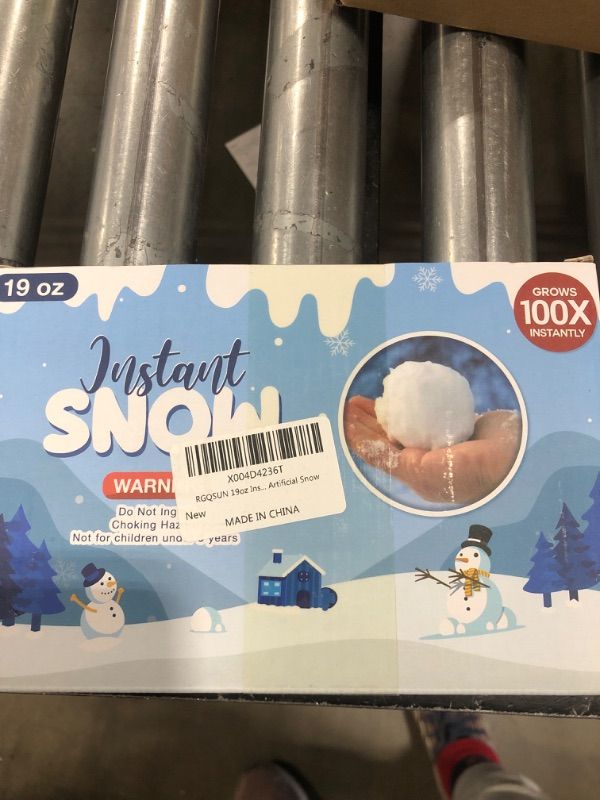 Photo 1 of RGQSUN 19 Ounces Instant Snow Powder Artificial Instant Snow,Fluffy Fake Snow Decoration Snow Sensory Play for Cloud Slime,Snowball Fights,Christmas Decor,DIY,Crafts,Photography
