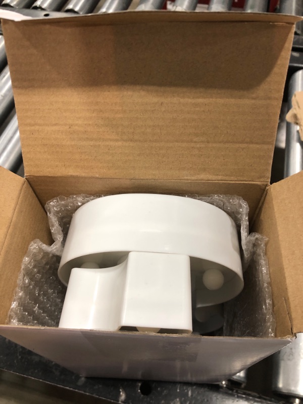 Photo 1 of Treela 8.7'' Decorative LED Light up Numbers, Light up Number Sign for Night Party Decorations Happy Birthday LED Sign Backdrop Anniversary Party Bar Wall Decor(White, 18th)