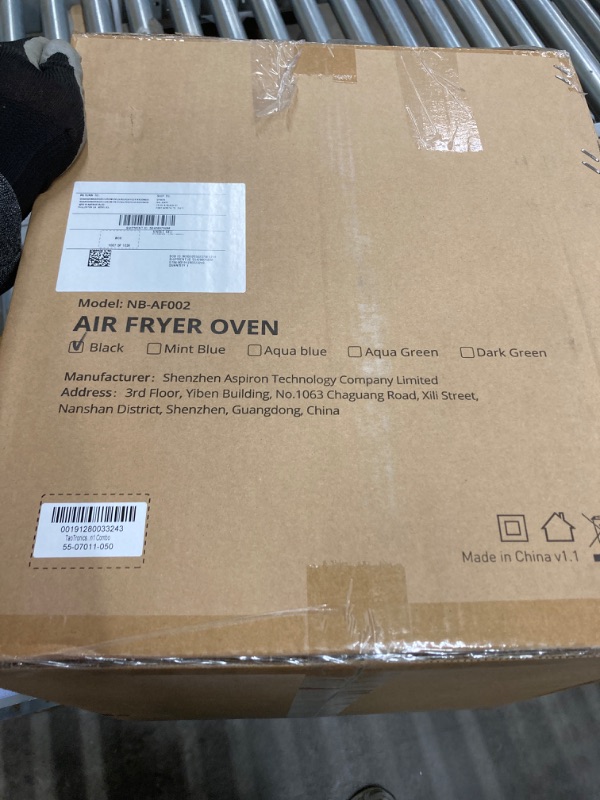 Photo 2 of Air Fryer Oven *******BLACK