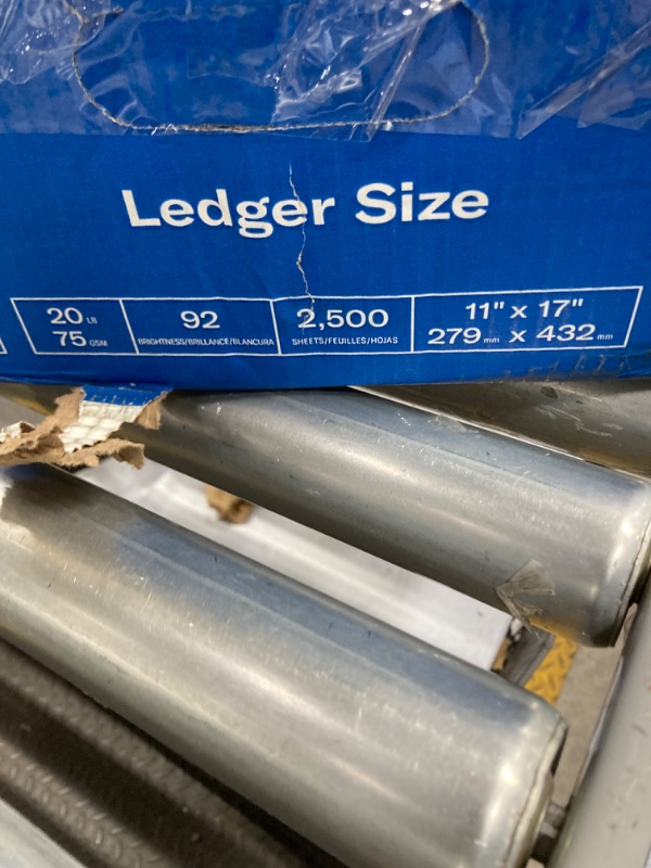 Photo 2 of hammermill ledger size 2,500 sheets