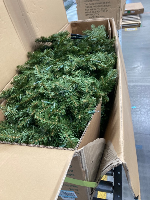 Photo 1 of Dunhill Fir 7.5' Green Artificial Christmas Tree, National Tree Company