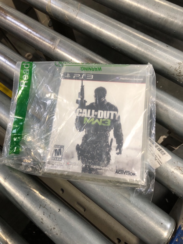 Photo 1 of Activision Call of Duty: Modern Warfare 3 - Playstation 3