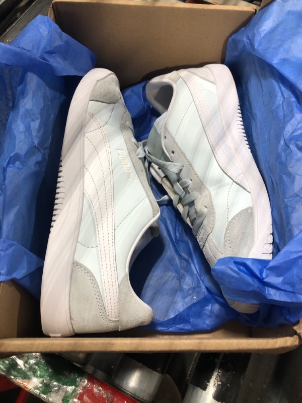 Photo 2 of ***NEEDS CLEANING FINAL SALE****

PUMA Women's Club 5V5 Suede Sneaker, Dewdrop White, 11