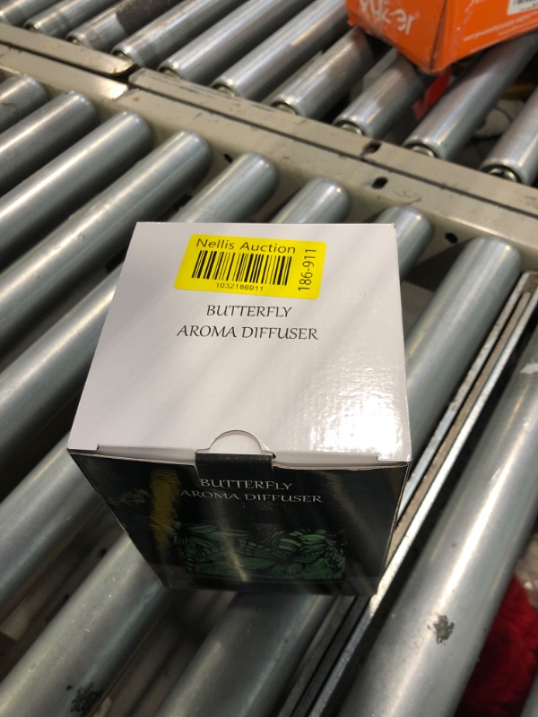 Photo 1 of Essential Oil Diffusers 300ML Metal Aromatherapy Oil Diffusers For Large Room, Butterflies & Flower Ultrasonic Cool Mist Diffuser with Waterless Auto Shut-Off Protection, for Home Office SPA Yoga