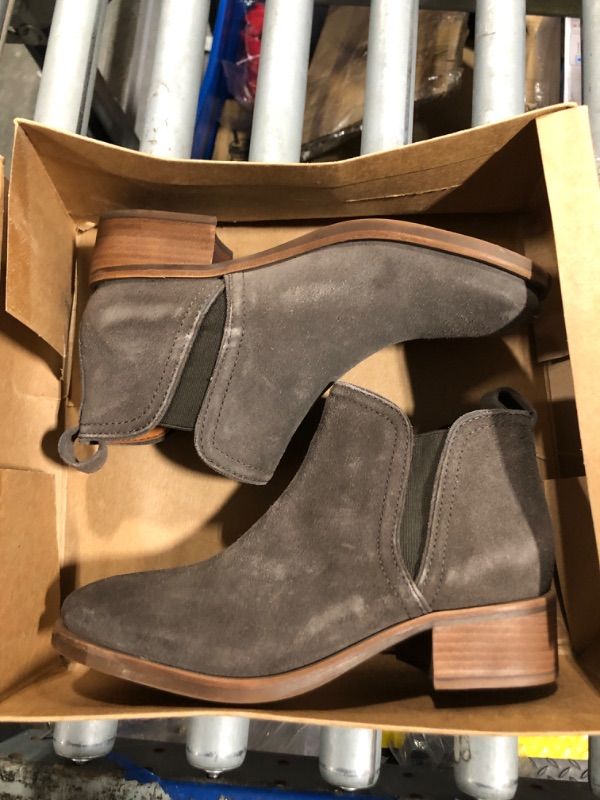 Photo 4 of ***USED/SCUFFED*** Lucky Brand Women's Pogan Bootie Chelsea Boot