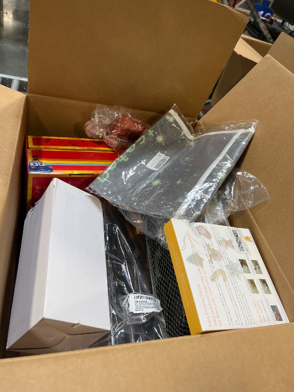 Photo 1 of ***AS IS / NO RETURNS -  FINAL SALE***
***BUNDLED BAG OF. ***

