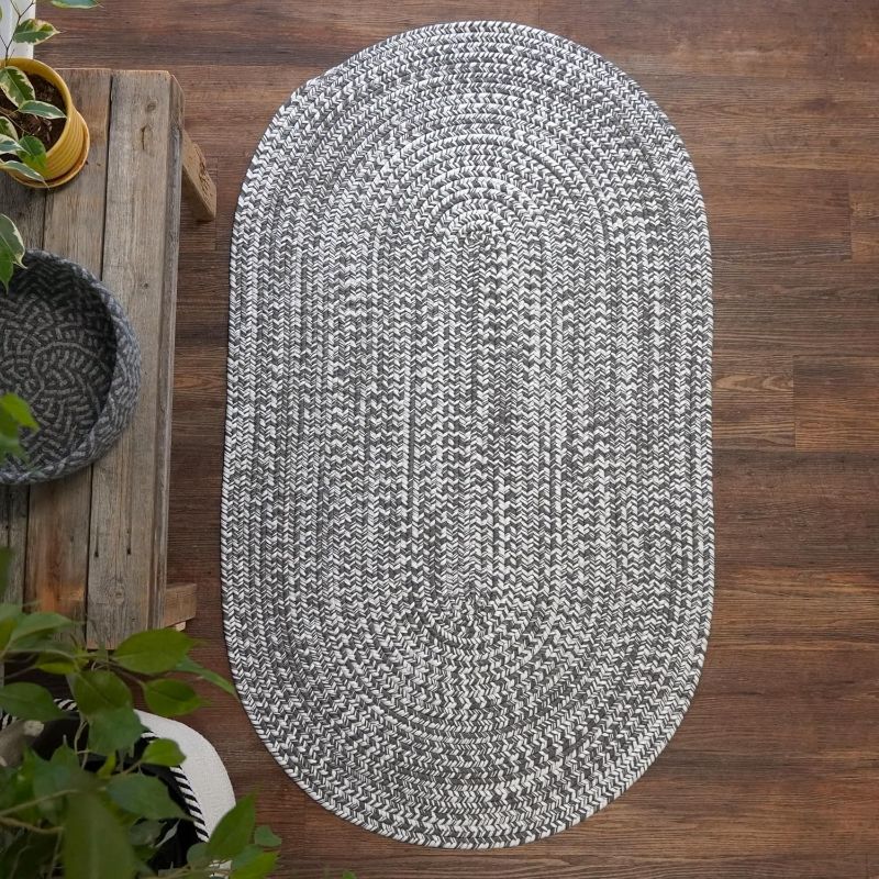 Photo 1 of ***USED***Farmdale Woven Tweed Reversible Braided 5X7 Area Rug - Laced Grey, Handcrafted in USA, Woven Texture, High Traffic, Entry, Kitchen, Living Room, Bedroom, Foyer, Porch - 5 FT X 7 FT Oval
