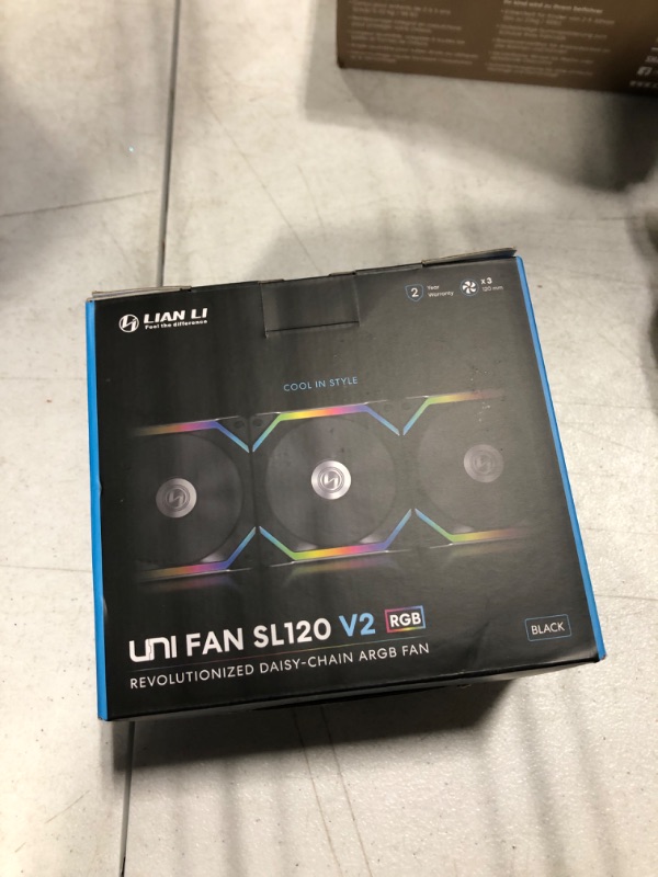 View 2 of Lian Li UNI Fan SL120 V2 RGB Black Triple Pack with Controller - UF-SL120V2-3B (V2)