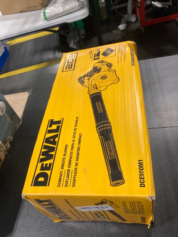 Photo 2 of ***MISSING PIECE***
DEWALT 20V MAX* Blower for Jobsite Kit, Compact (DCE100M1)