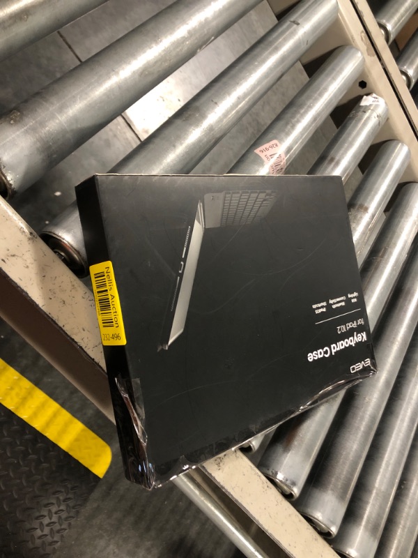 Photo 1 of iPad 9th Generation Case With Keyboard 10.2"- 9th Generation iPad Case With Keyboard - Premium iPad Keyboard Case 9th Generation for iPad 9th/8th/7th Gen, 10.2 Inch iPad Case With Keyboard - Black