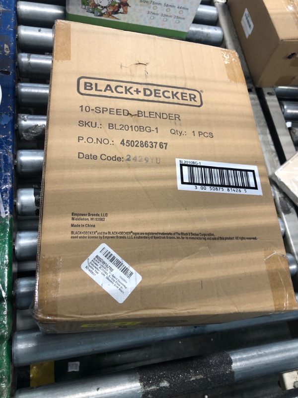 Photo 1 of Black & Decker BL2010BG 10 Speed Blender