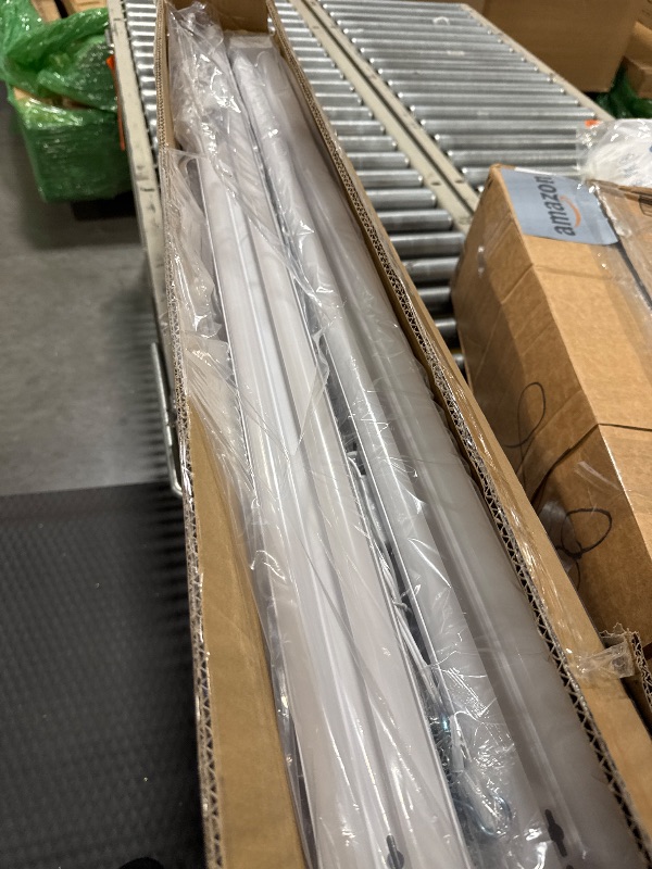 Photo 1 of BBOUNDER 12 Pack Linkable LED Shop Light with Reflector, Super Bright 6500K Cool Daylight, 4400 LM, 4 FT, 48 Inch Integrated Fixture for Garage, 40W Equivalent 250W, Surface & Suspension Mount, White