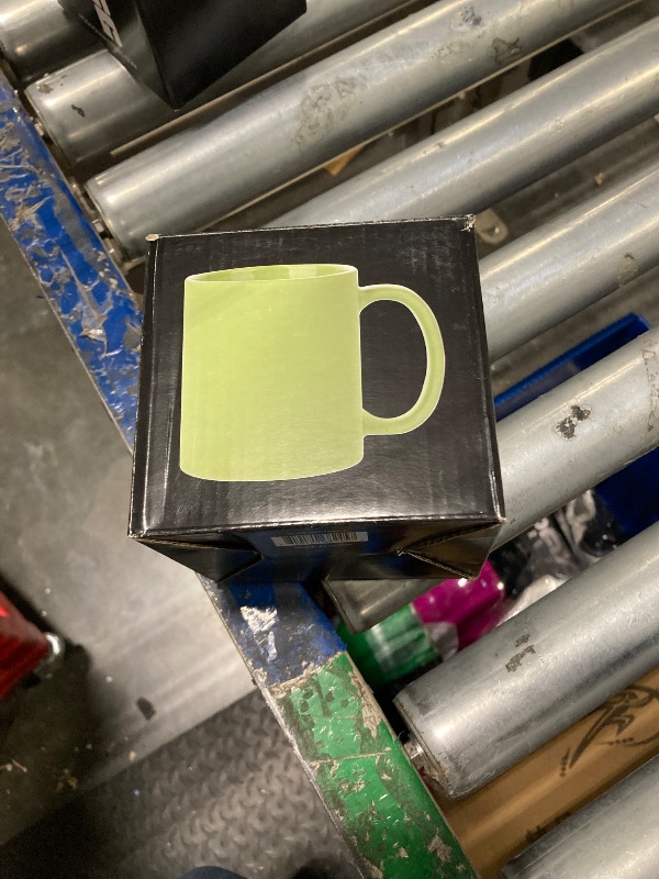 Photo 1 of 
HomeVss Restaurant China, 12oz C-Handle Stoneware Mug (Green, 36)