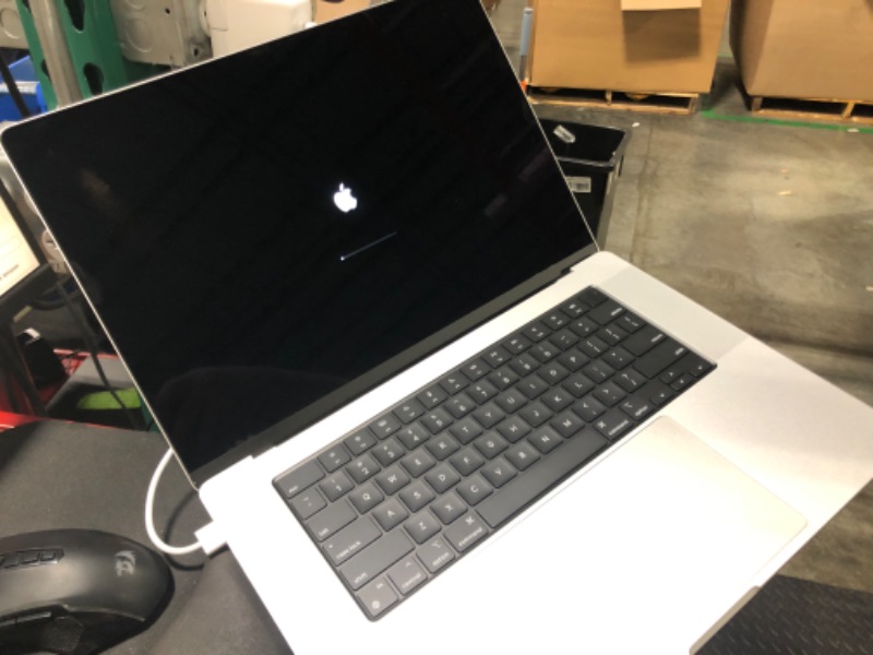 Photo 6 of ***LOCKED***2021 Apple MacBook Pro (16-inch, M1 Pro chip with 10?core CPU and 16?core GPU, 16GB RAM, 1TB SSD) - Silver