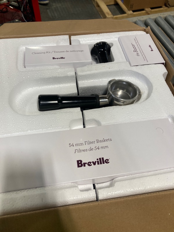 Photo 3 of ****USED, PRICE DROP!!!!!!, COFFEE RESIDUE THROUGHOUT PRODUCT, FINAL SALE!!!!!*****
Breville BES870XL The Barista Express Espresso Maker