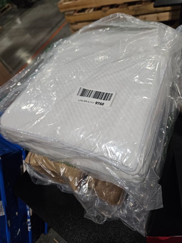 Photo 1 of **USED**
Madison Park Egyptian Cotton Luxury Blanket White 108x90 King Size Knit Premium Soft Cozy 100% Cerified Egyptian Cotton For Bed, Couch or Sofa
