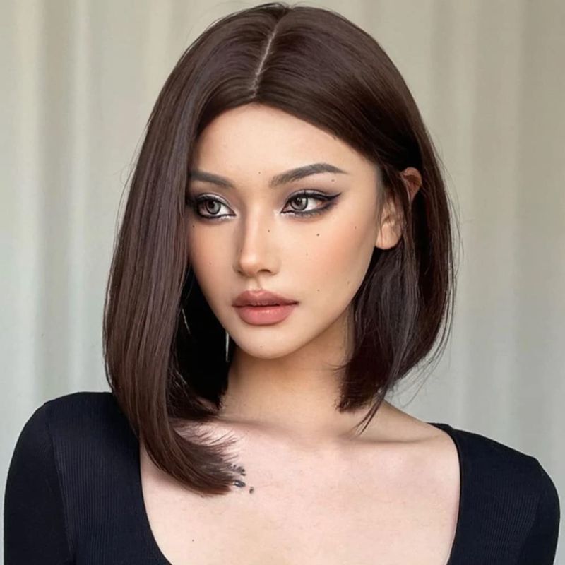 Photo 1 of ***may be different item*** Miman Straight Shoulder Length Wig Short Dark Brown Bob Wigs Side Part Heat Resistant Fiber Wig for White Women