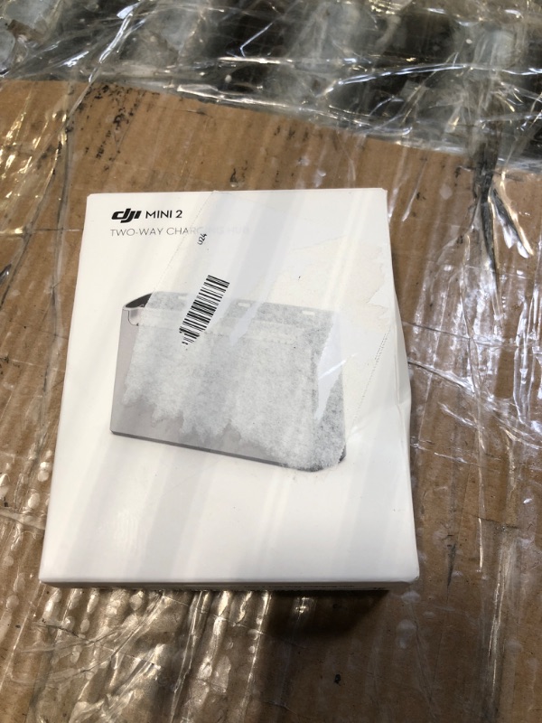 Photo 1 of DJI Mini 2 Two-Way Charging Hub, Compatibility: DJI Mini 2 SE, DJI Mini 4K, DJI Mini 2, DJI Mini SE