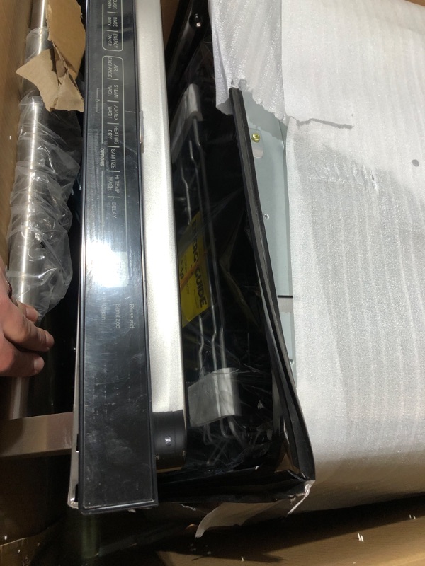 Photo 1 of 24" Dishwasher