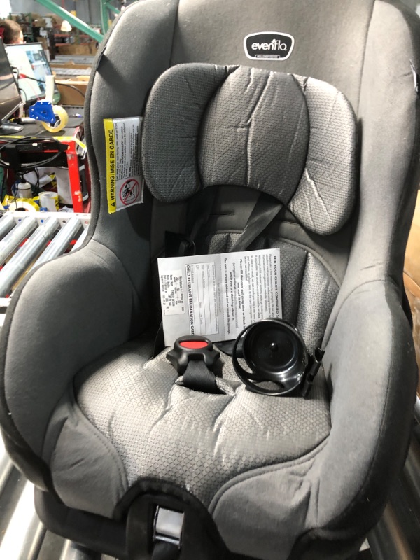 Photo 3 of ***USED - DIRTY - LIKELY MISSING PARTS - UNABLE TO VERIFY FUNCTIONALITY***
Evenflo Tribute LX 2-in-1 Lightweight Convertible Car Seat{ MANUFACTURED DATE  08/02/2024