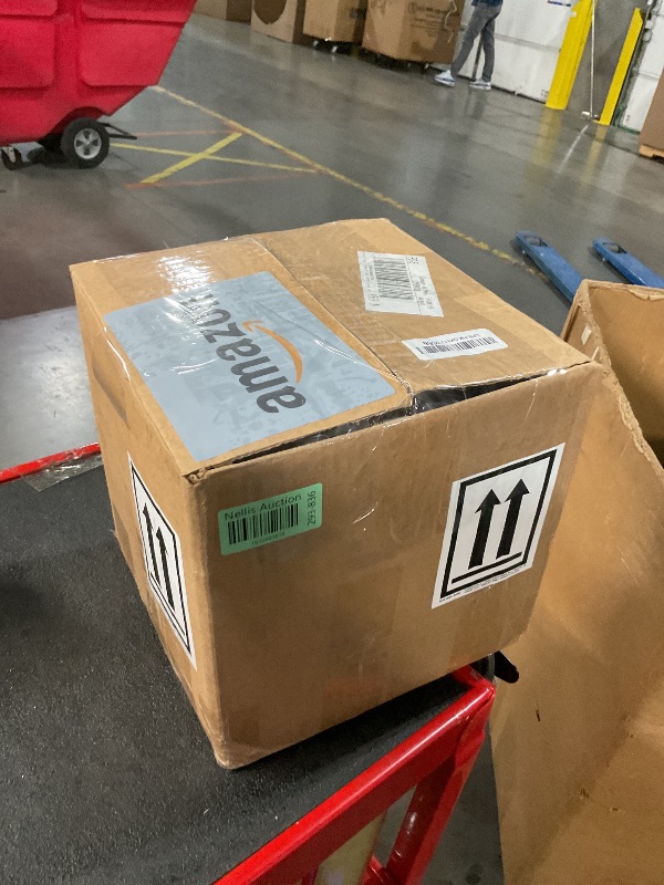 Photo 1 of Method All-Purpose Cleaner Spray, Ginger Yuzu, Plant-Based and Biodegradable Formula Perfect for Most Counters, Tiles, Stone, and More, 28 oz Spray Bottle, (Pack of 8)