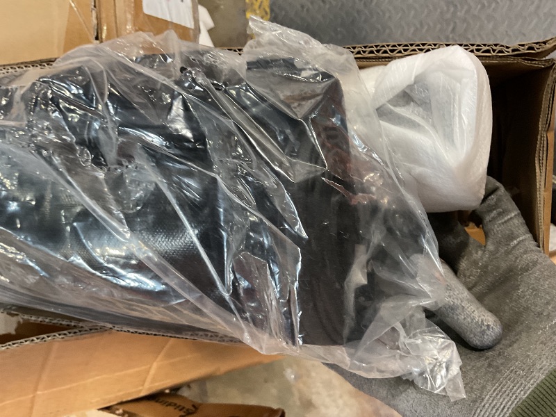 Photo 1 of ***STYLE MAY DIFFER FROM STOCK PHOTO/ PHOTO IS FOR ITEM REFERENCE**** LEER HF650M Quad-Folding Truck Bed Tonneau Cover, Fits Ford F-150 Light Duty, Years 2015-2025, 5'6" Truck Bed, Black