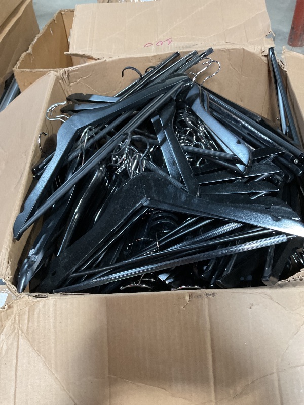 Photo 1 of 180 ** TOPIA HANGER Wooden Coat Hangers 180 Pack, Black Wood Suit Hangers, 360° Swivel Hook and Non-Slip Shoulder Notches for Camisole, Jacket, Pant, Shirt, Smooth Finished Clothes Hangers -CT54B30