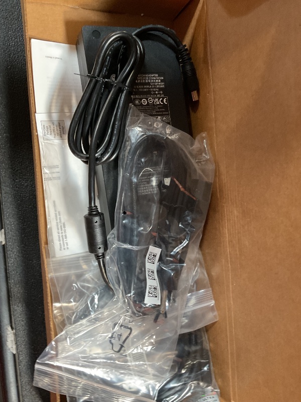 Photo 1 of **FOR PARTS ONLY/DAMAGED DISPLAY (BLINKS)** LG 45GX950A-B 45-inch Ultragear 5K2K WUHD (5120 x 2160) OLED Curved Gaming Monitor, Dual-Mode, 165Hz, 0.03ms, NVIDIA G-Sync, AMD FreeSync Premium Pro, HDR True Black 400, USB Type-C 90W, DP2.1, Black