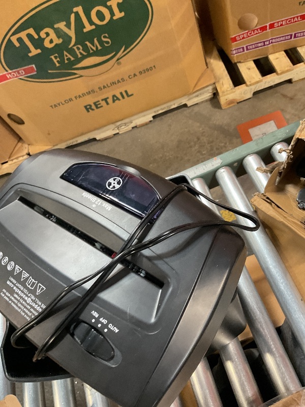 Photo 1 of * MISSING CD, DOESNT REACT WHEN PLUGGED IN. SELLING FOR PARTS  *Woolsche 12-Sheet Cross Cut Paper Shredder with Large 5.55-Gallon Basket - P-4 Security, 3-Mode Shred for Cards/CDs/Staples/Clips - Jam Proof System for Office (ETL Certified)