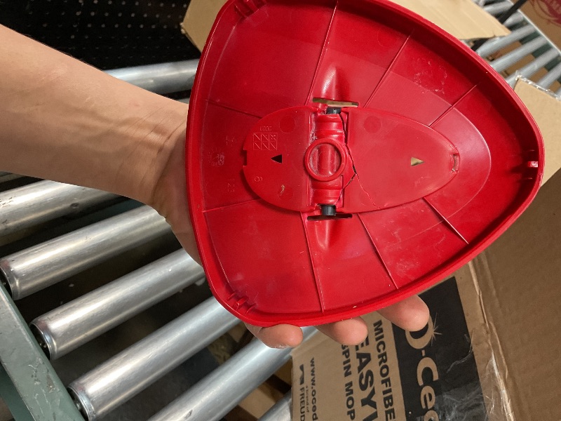 Photo 1 of * DAMAGE TO CONNECTOR PIECE * O-Cedar EasyWring Microfiber Spin Mop, Bucket Floor Cleaning System, Red, Gray, Standard