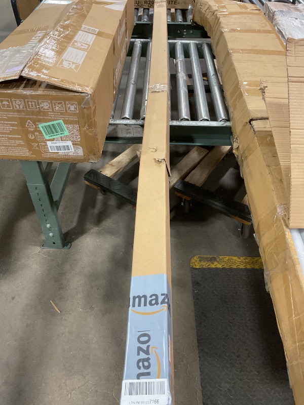 Photo 1 of ***FOR PARTS ONLY/NON-FUNCTIONAL**** SHOPLED LED Shop Light Fixture 8ft