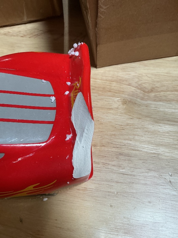 Photo 1 of ((((Corner broken )))))Jay Franco Disney Pixar Cars Lighting McQueen Ceramic Piggy Bank - Kids Room Decor & Racecar Coin Bank - Children's Learning Resource