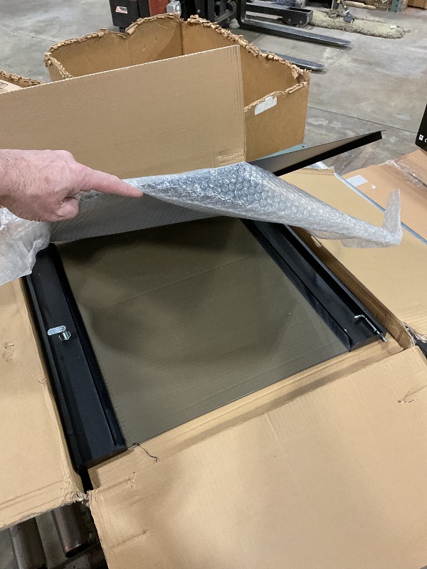 Photo 1 of 12U Wall Mount Server Cabinet Network Rack Enclosure Locking Glass Door by NETECABLE