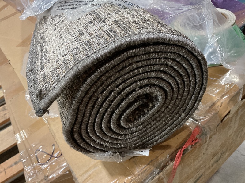 Photo 1 of **DIRT FROM TRANSPORT **Loloi Darby Collection DAR-04 Ivory/Stone 6'-7" x 9'-3" Area Rug